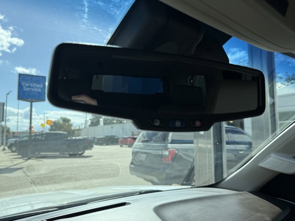 Used 2020 GMC Yukon XL SLT w/ Premium Edition image 41