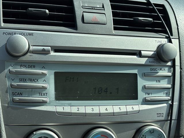 Used 2009 Toyota Camry LE image 27