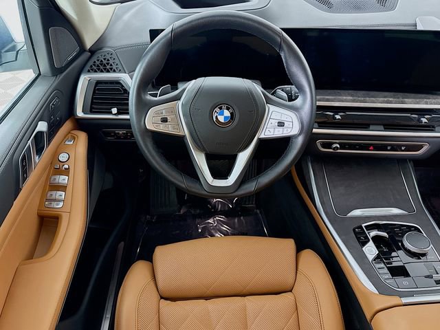 Used 2023 BMW X7 xDrive40i w/ Premium Package AWD/4WD image 24