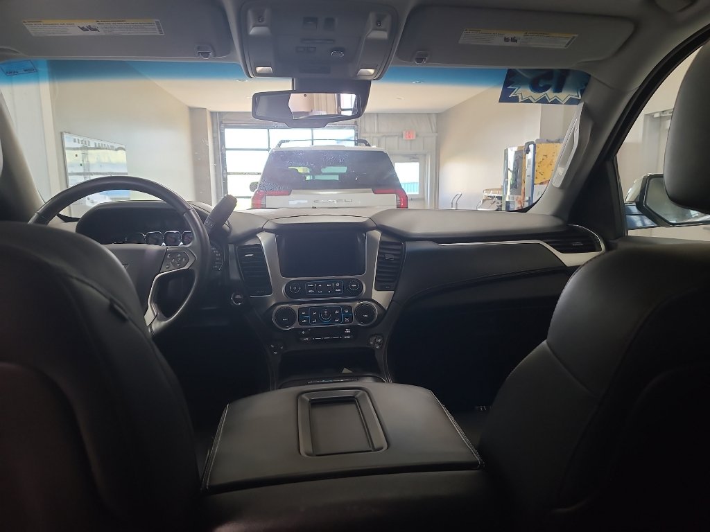 Used 2015 Chevrolet Tahoe LTZ AWD/4WD image 12