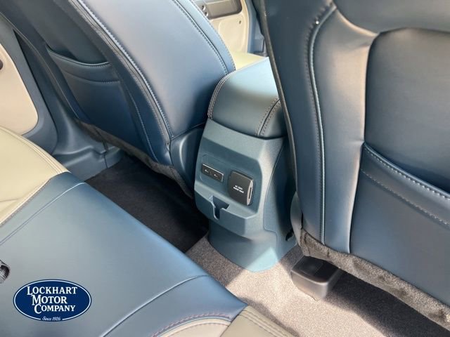 New 2026 Ford Maverick Lariat image 33