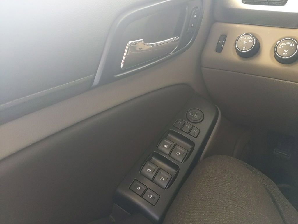 Used 2017 Chevrolet Tahoe Premier AWD/4WD image 29