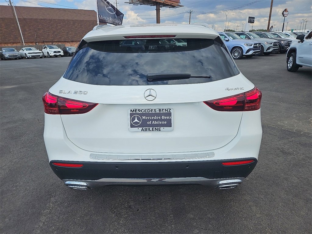 Certified 2025 Mercedes-Benz GLA 250 4MATIC image 6
