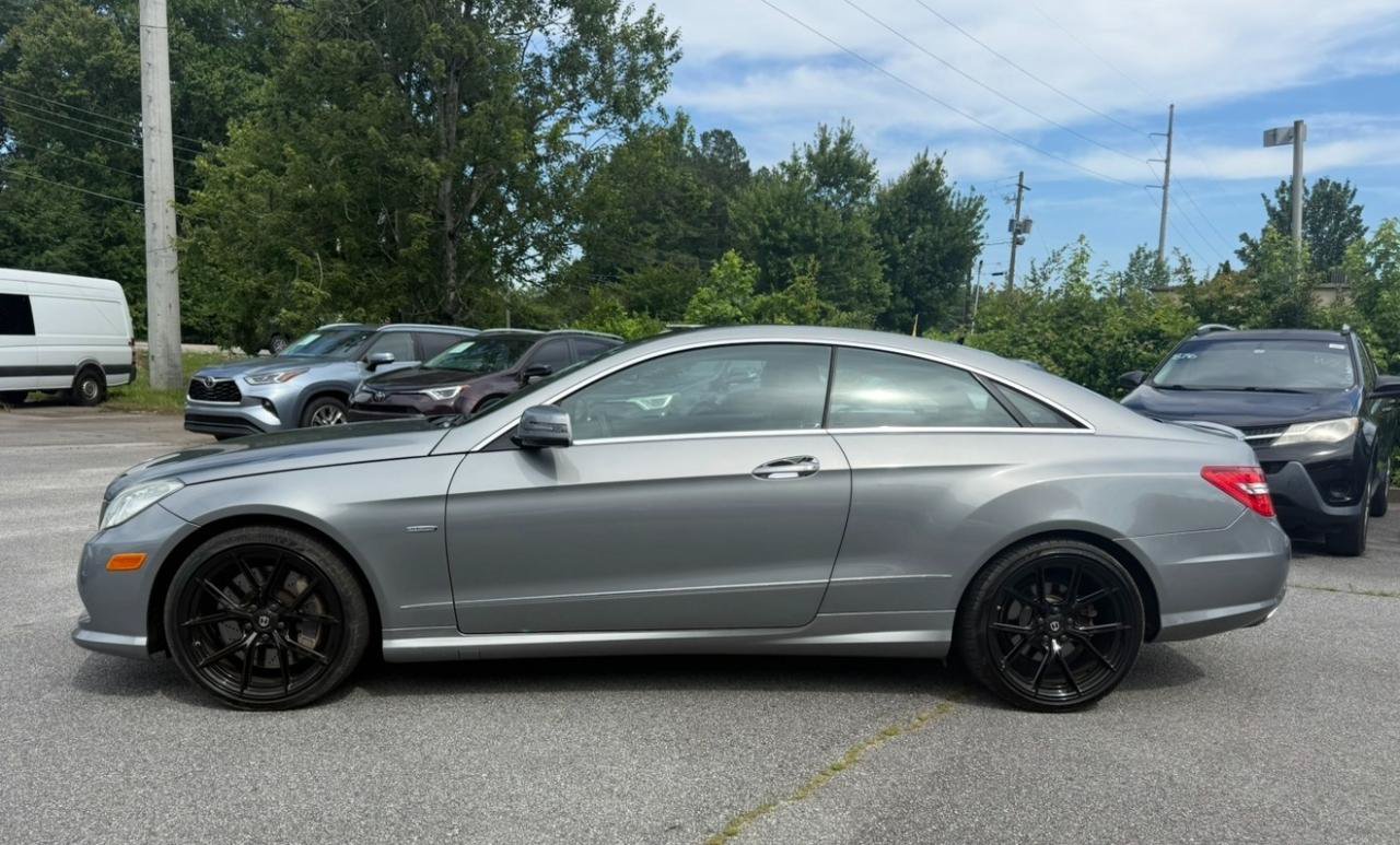 Used 2012 Mercedes-Benz E 550 Coupe image 4