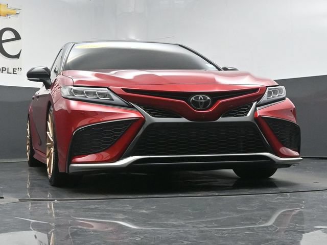 Used 2024 Toyota Camry XSE w/ Navigation Package FWD image 3