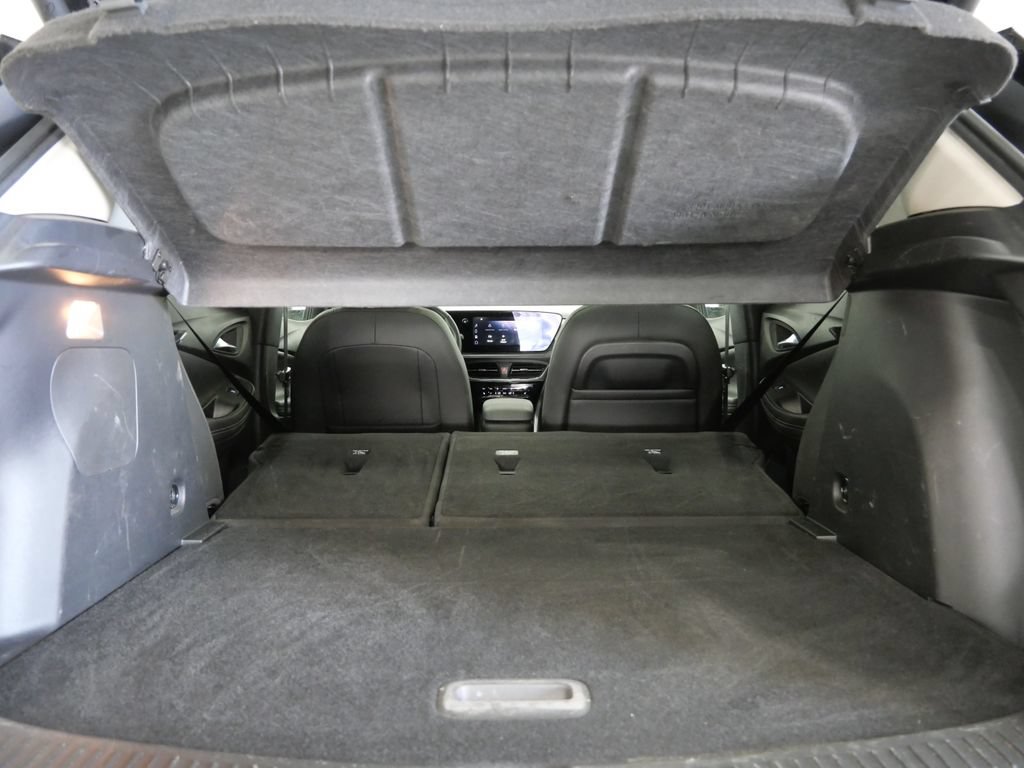 Used 2024 Buick Encore GX Avenir w/ Avenir Technology Package AWD/4WD image 26