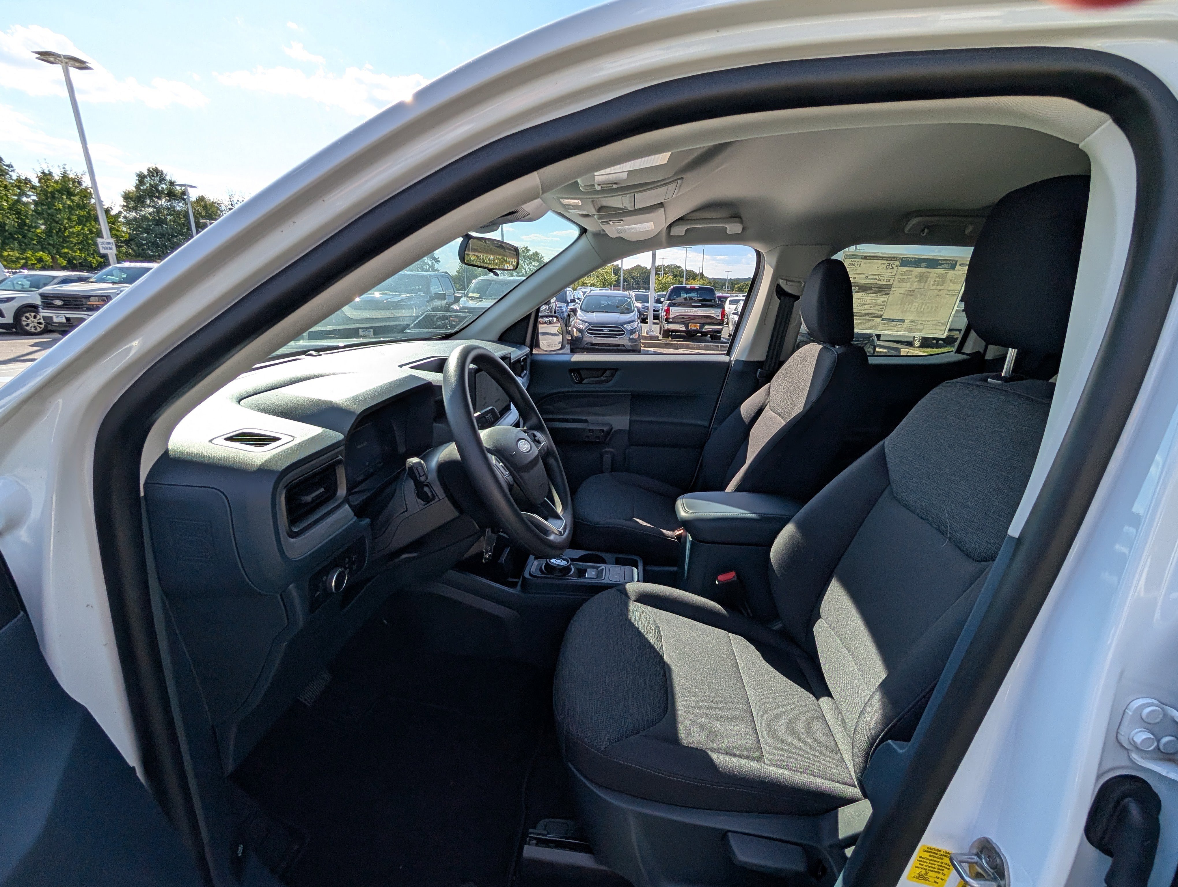 New 2025 Ford Maverick XL w/ Equipment Group 102A image 13