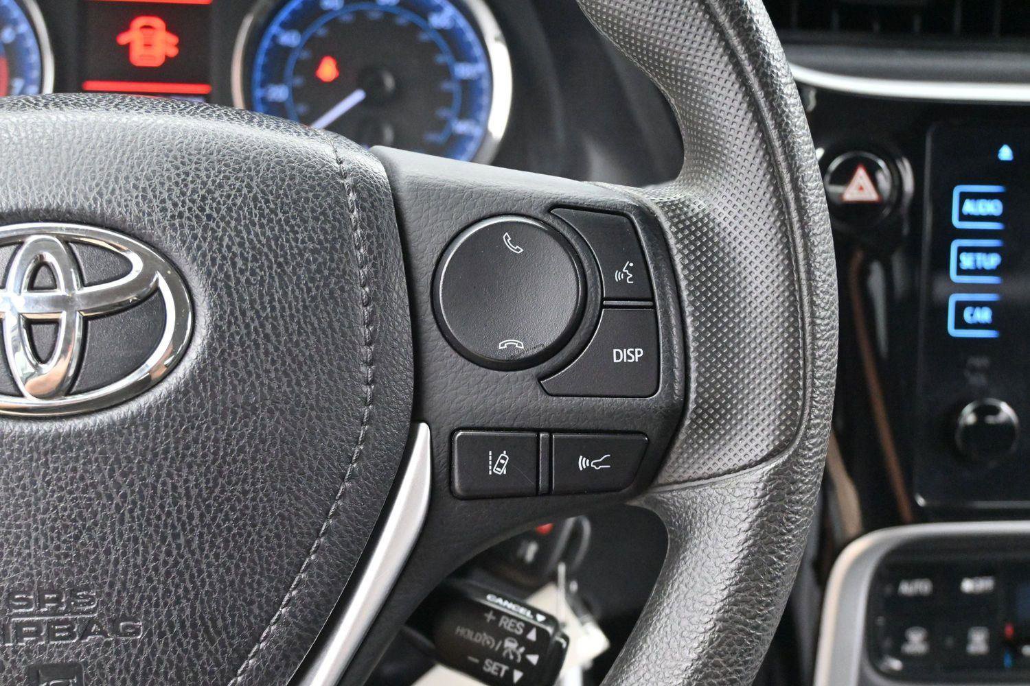 Used 2019 Toyota Corolla LE FWD image 15