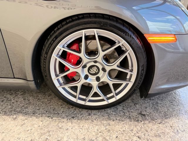 Used 2009 Porsche 911 Carrera S RWD image 36