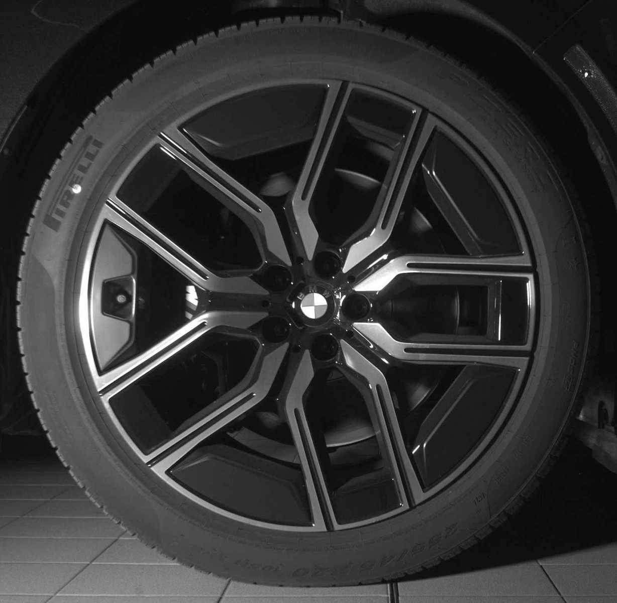 New 2026 BMW 750e xDrive AWD/4WD image 20