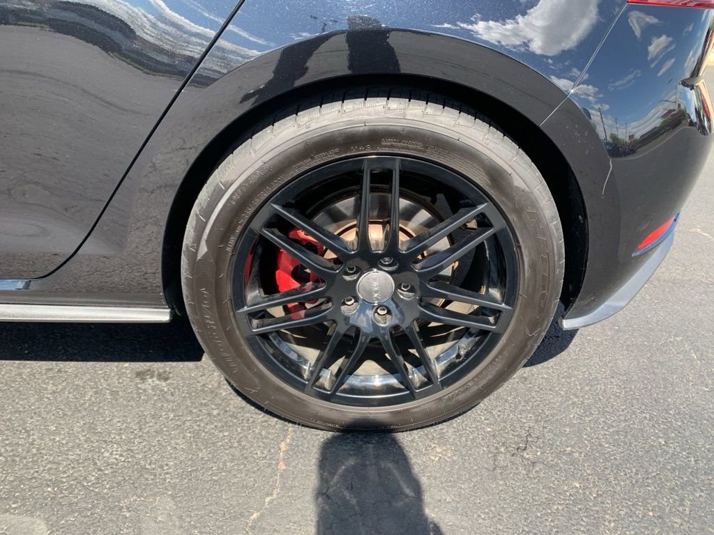 Used 2018 Volkswagen GTI SE FWD image 37