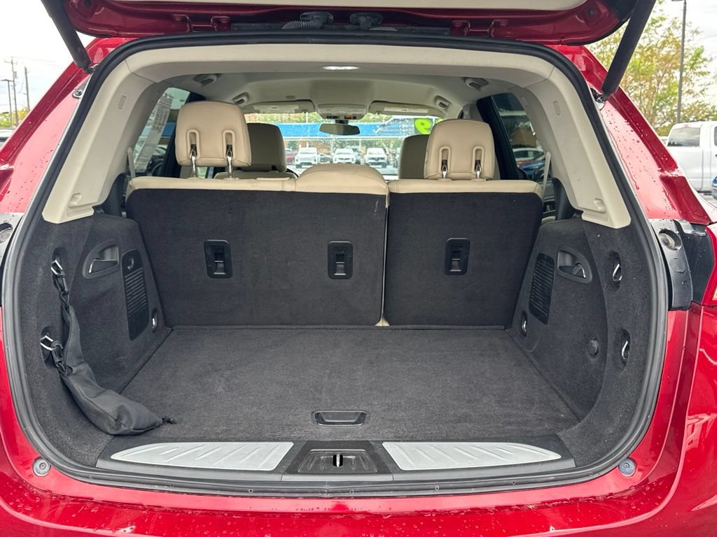 Used 2019 Buick Envision Preferred w/ LPO, Cargo Package FWD image 19
