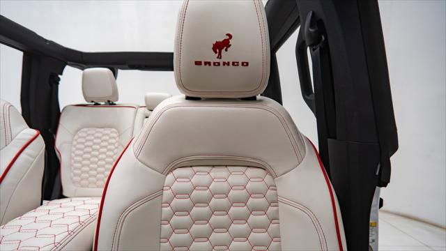 Used 2025 Ford Bronco 4-Door image 38