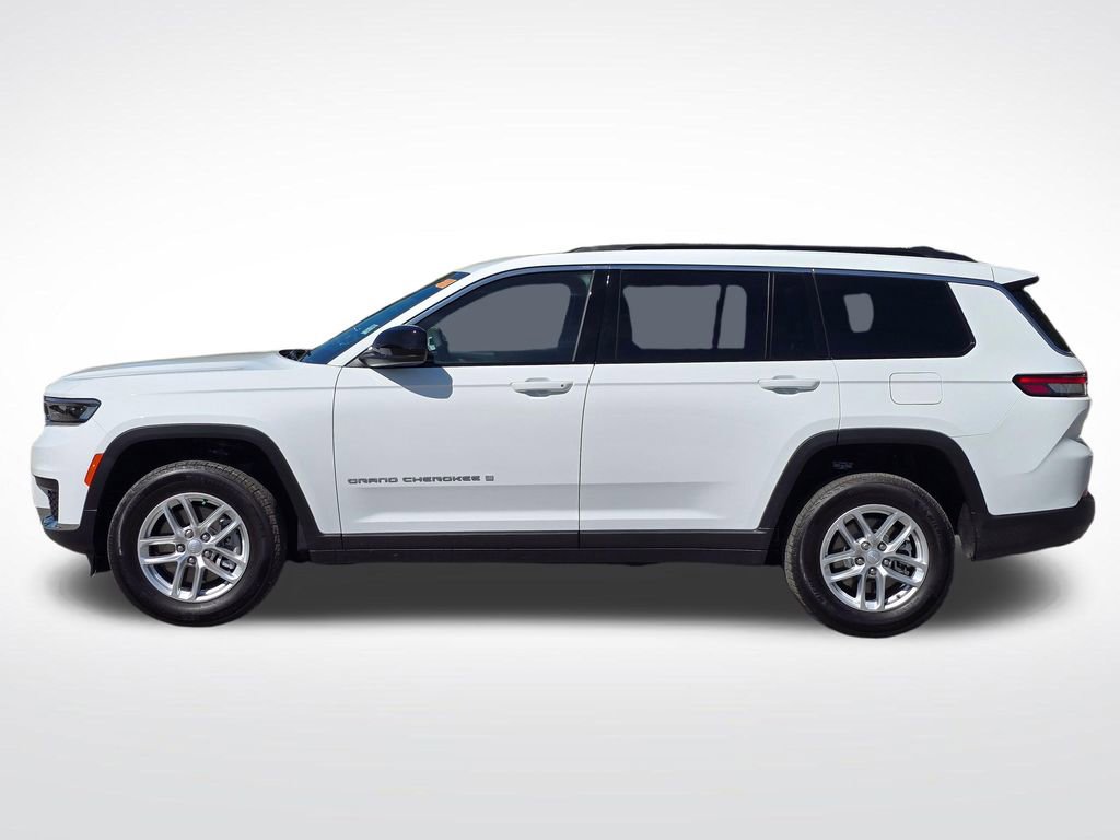 Used 2025 Jeep Grand Cherokee L Laredo image 15