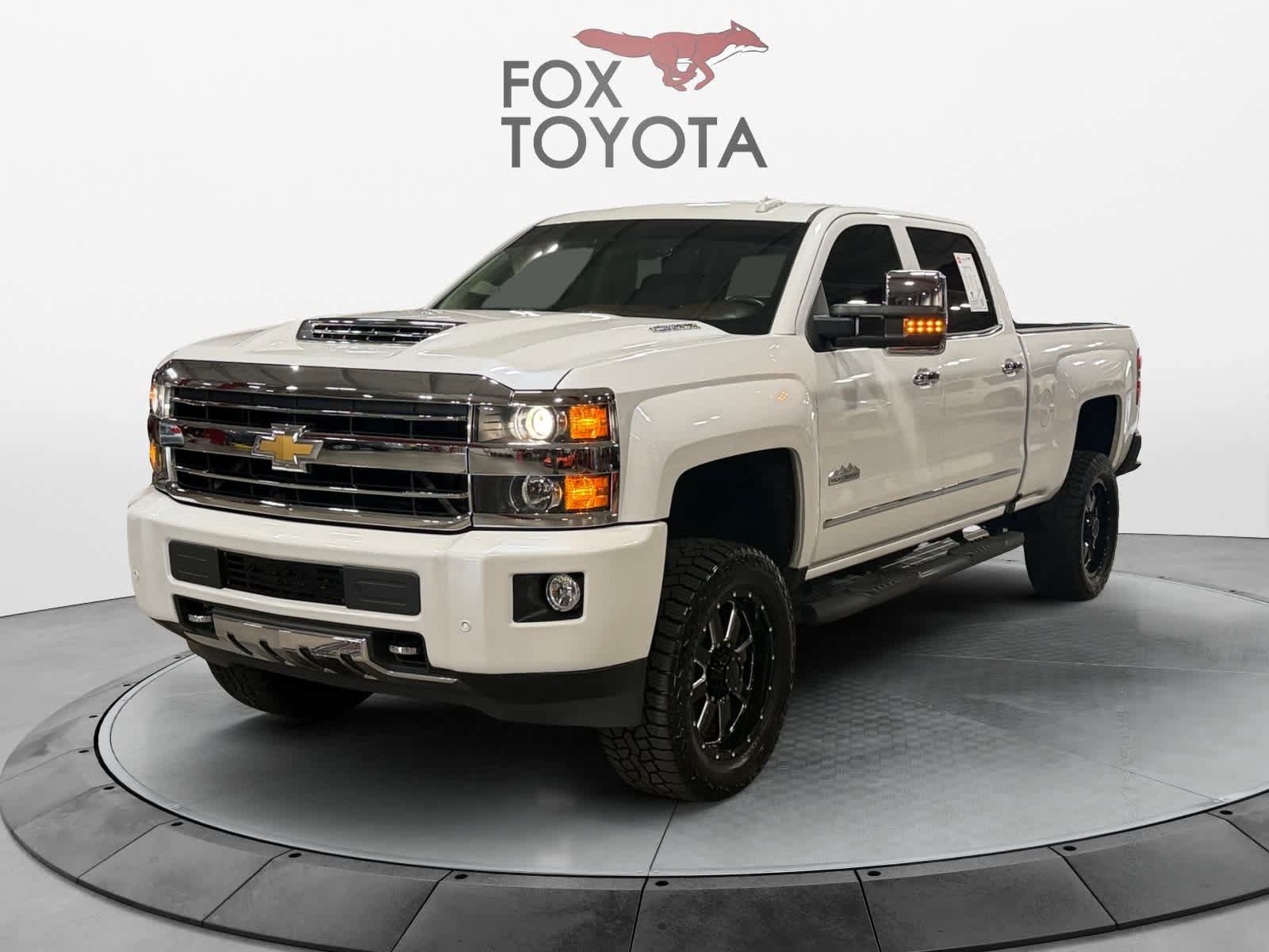 Used 2019 Chevrolet Silverado 2500 High Country w/ Duramax Plus Package AWD/4WD image 1