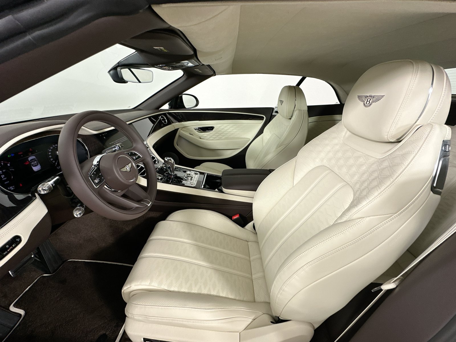 New 2026 Bentley Continental GT AWD/4WD image 33