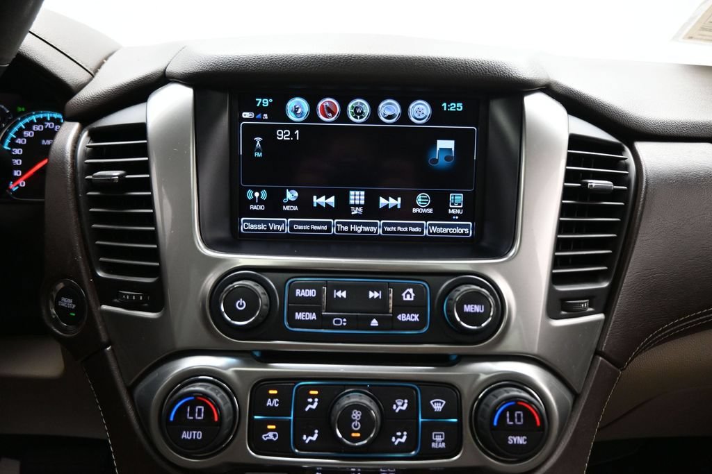 Used 2019 Chevrolet Tahoe Premier AWD/4WD image 24