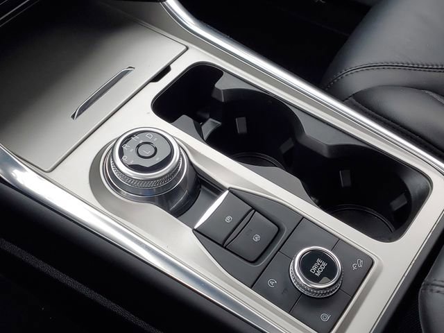 Used 2022 Ford Explorer Platinum w/ Equipment Group 601A image 25