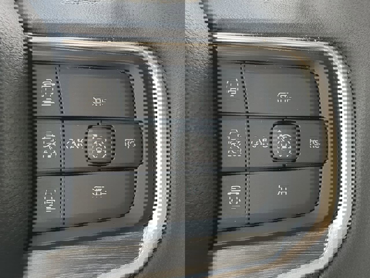 Used 2024 Jeep Wagoneer Series III image 27