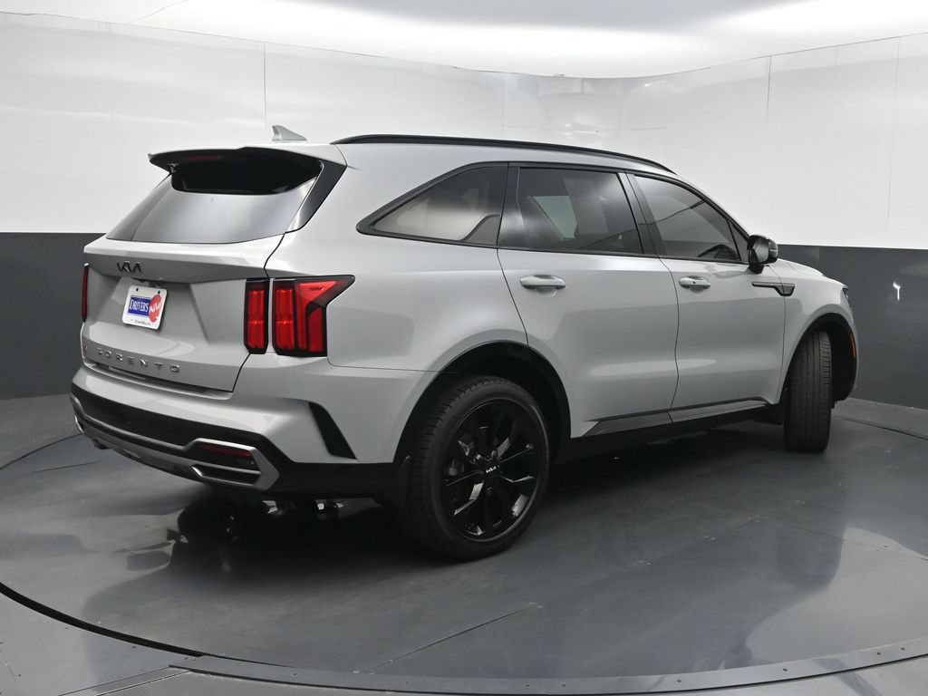Used 2022 Kia Sorento SX FWD image 25