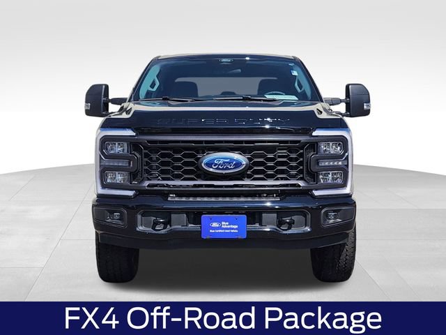 Certified 2025 Ford F250 XL w/ STX Appearance Package AWD/4WD image 3
