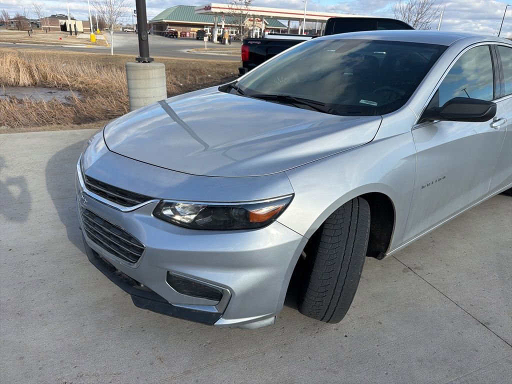 Used 2017 Chevrolet Malibu LS video 2