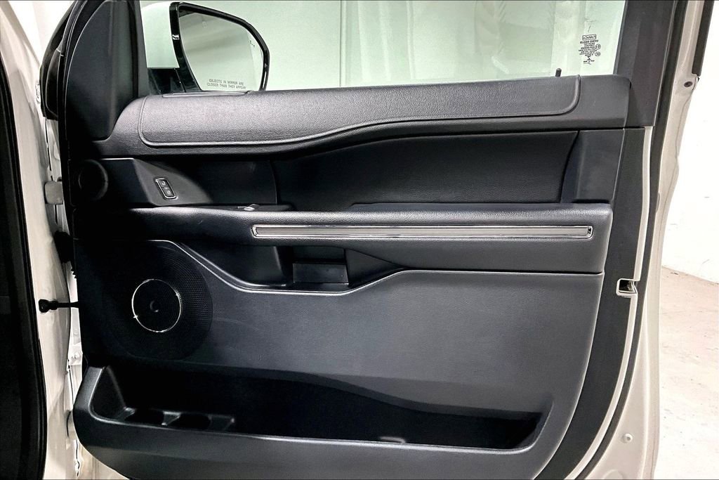 Used 2020 Ford Expedition XLT w/ Equipment Group 201A image 22