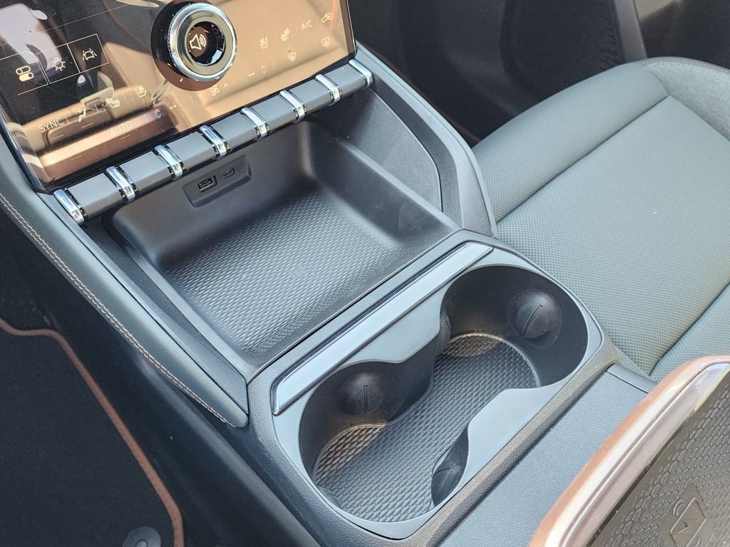 New 2026 GMC Terrain AT4 w/ Convenience Package III AWD/4WD image 32