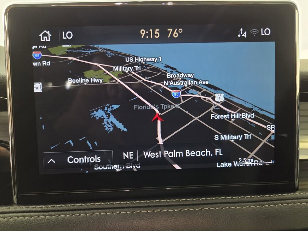 Used 2022 Lincoln Corsair FWD w/ Premium Package image 23