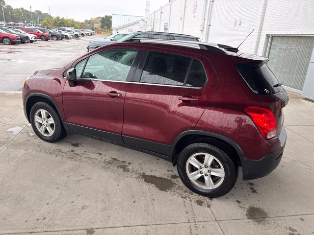Used 2016 Chevrolet Trax LT w/ LT Convenience Package AWD/4WD image 3