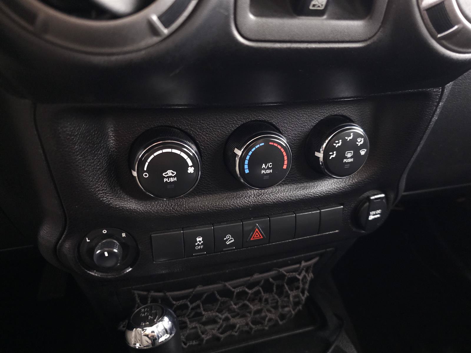 Used 2017 Jeep Wrangler Unlimited Sport w/ Quick Order Package 24S AWD/4WD image 23