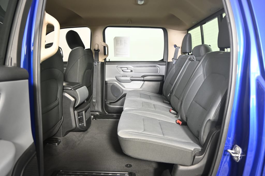 Used 2019 RAM 1500 Big Horn AWD/4WD image 17