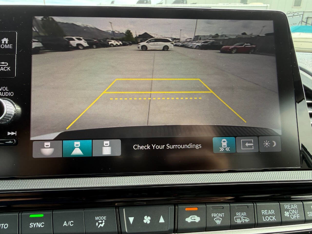 Used 2026 Honda Odyssey Elite image 43