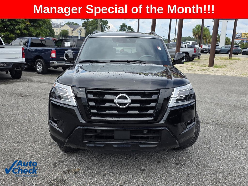 Used 2023 Nissan Armada SL w/ Midnight Edition Package AWD/4WD image 2