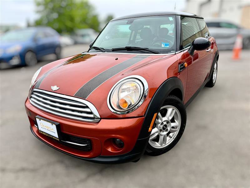 Used 2013 MINI Cooper Hardtop FWD image 2