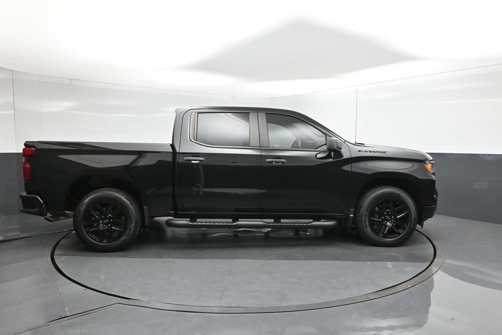 Used 2024 Chevrolet Silverado 1500 Custom w/ Turbomax Blackout Package image 26