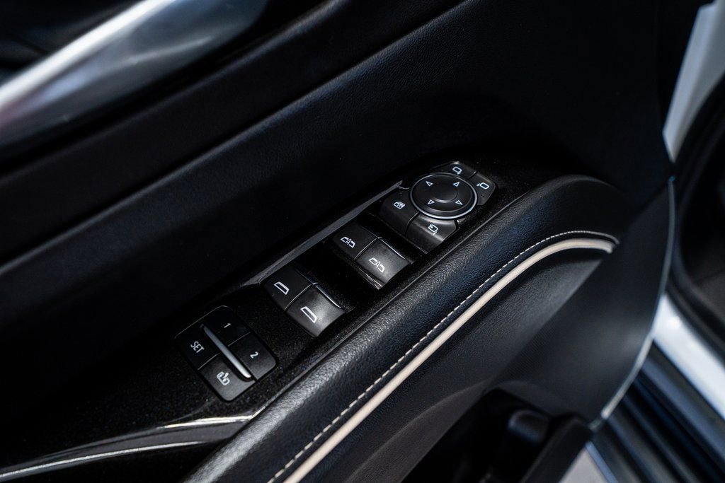 Used 2023 Cadillac Escalade Premium Luxury w/ LPO, Floor Liner Package image 32