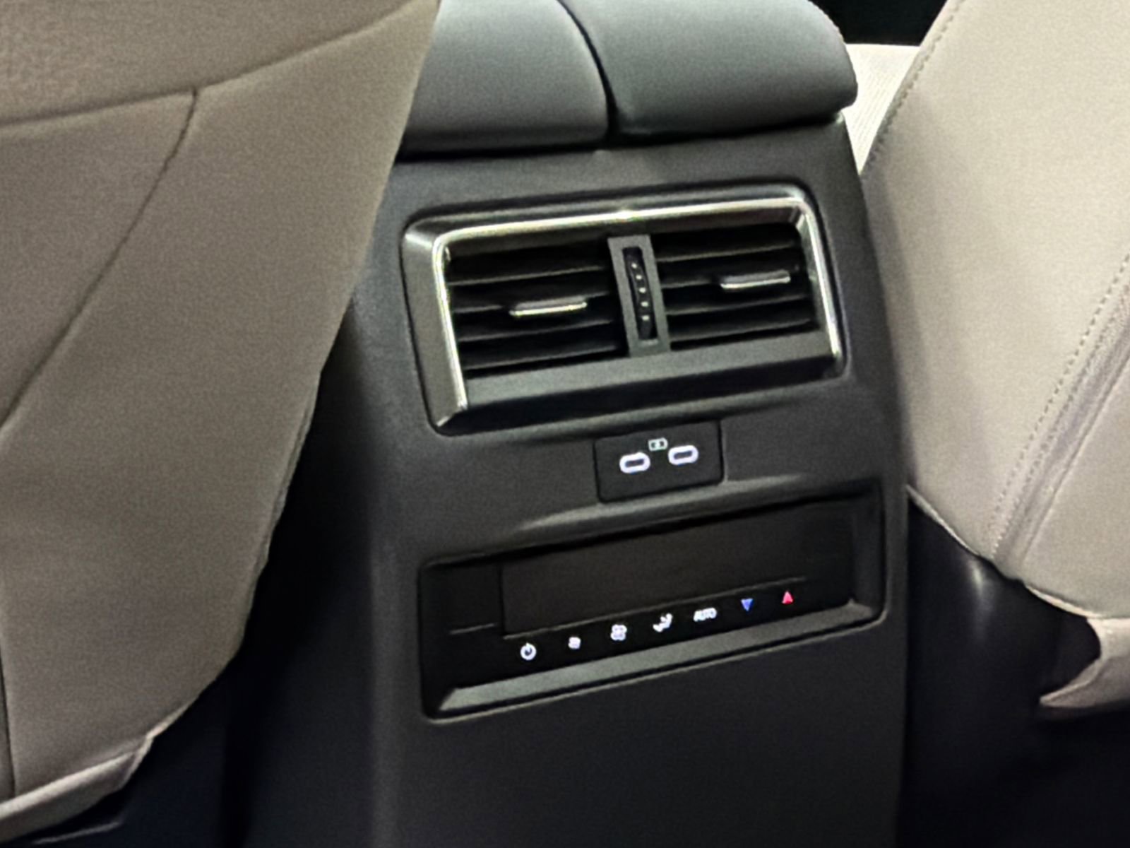 Used 2025 MAZDA CX-90 Plug-In Hybrid w/Premium Sport image 20