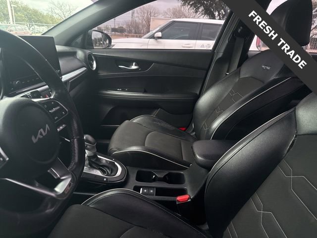 Used 2022 Kia Forte GT-Line w/ GT-Line Technology Package FWD image 10