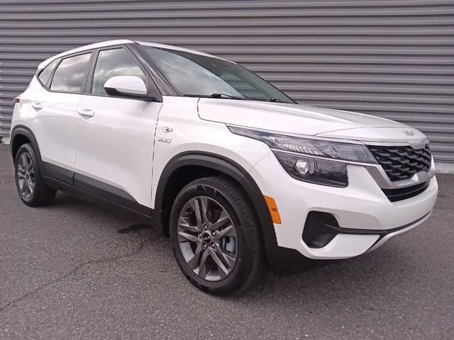 Used 2023 Kia Seltos LX