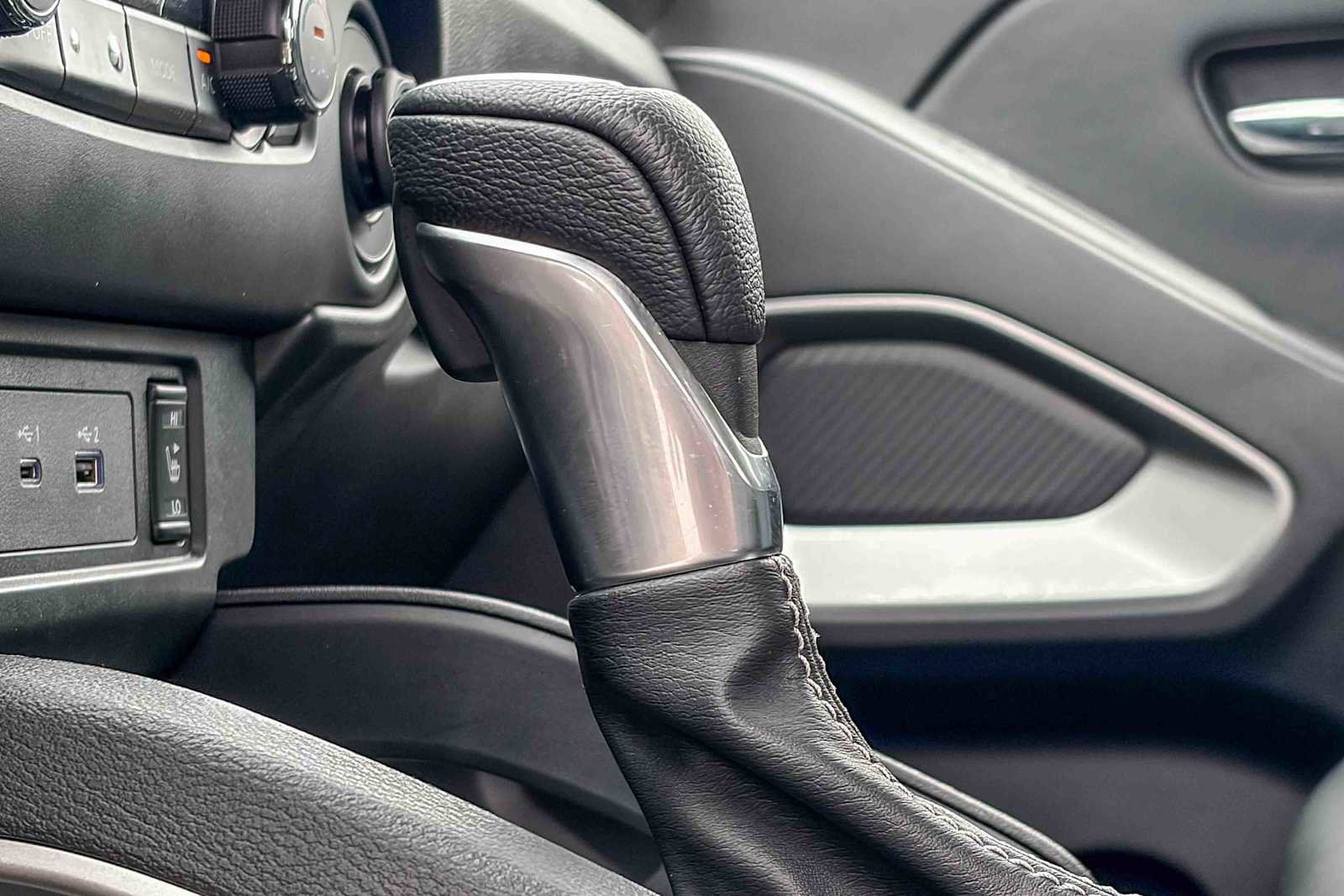 Used 2023 Nissan Frontier SV w/ SV Premium Package image 22