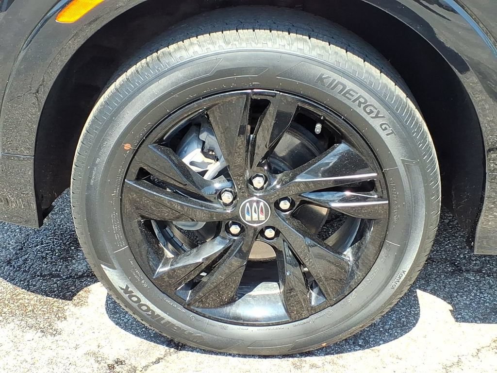 Certified 2024 Buick Encore GX Sport Touring w/ Advanced Technology Package AWD/4WD image 12