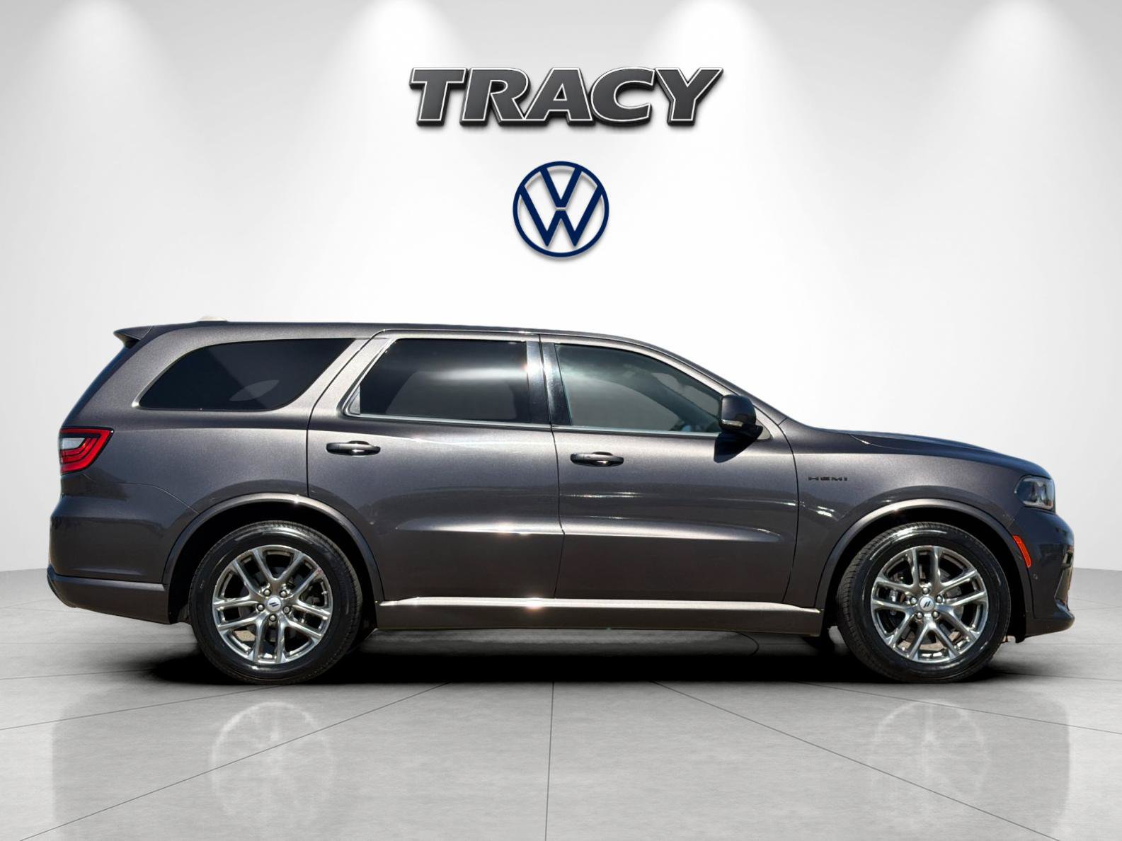 Used 2021 Dodge Durango R/T w/ Tow 'N Go Package AWD/4WD image 3