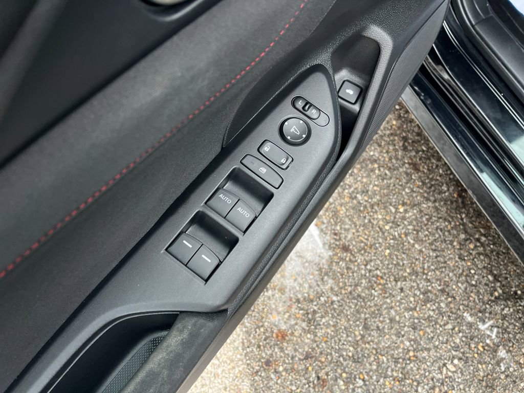 Used 2018 Honda Civic Si image 12