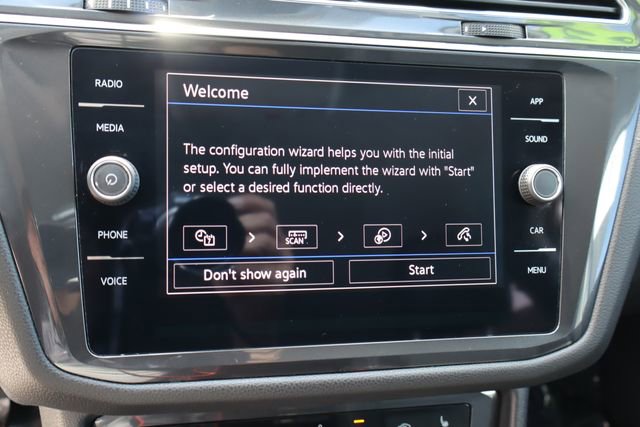 Used 2022 Volkswagen Tiguan SE image 36