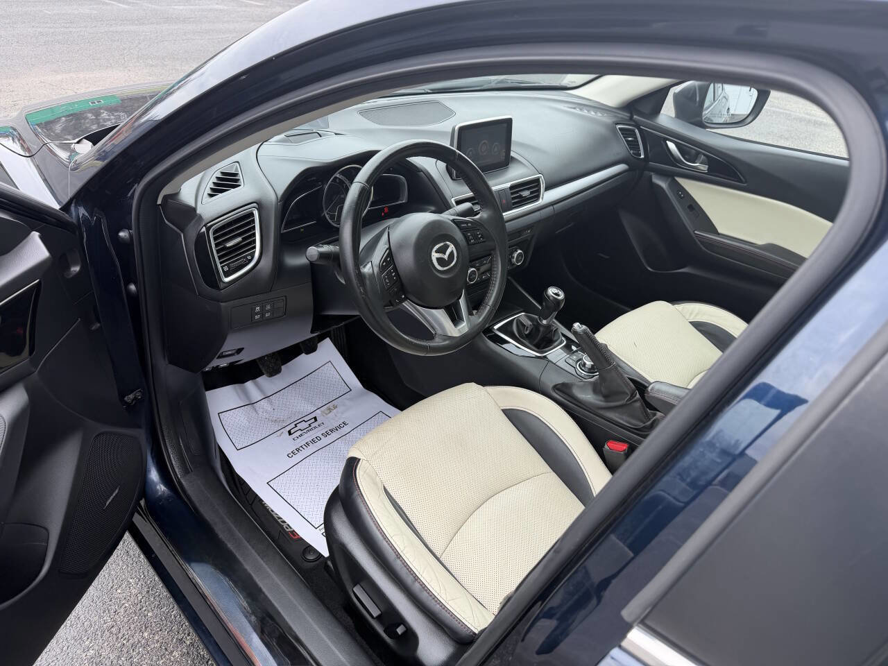 Used 2016 MAZDA MAZDA3 s Grand Touring image 10