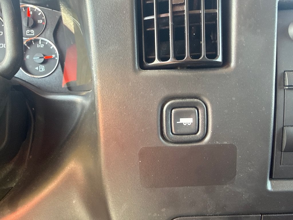 Used 2025 Chevrolet Express 2500 w/ Driver Convenience Package RWD image 22