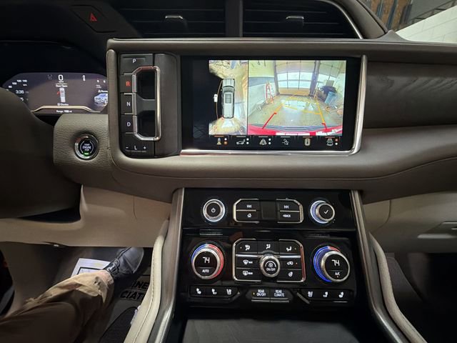 Certified 2023 GMC Yukon Denali w/ Advanced Technology Package AWD/4WD image 17