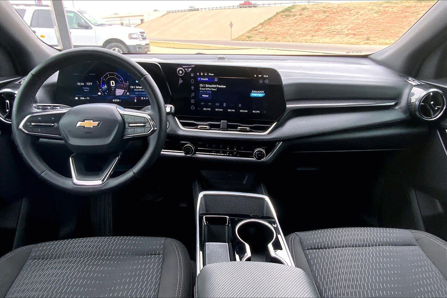 Used 2025 Chevrolet Equinox LT FWD image 16