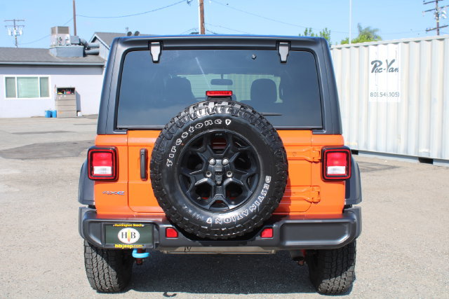 Used 2023 Jeep Wrangler Unlimited w/ Convenience Group AWD/4WD image 5